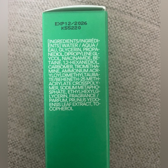 New in box Cherry Blossom Glow Jelly Cream - Picture 2 of 3